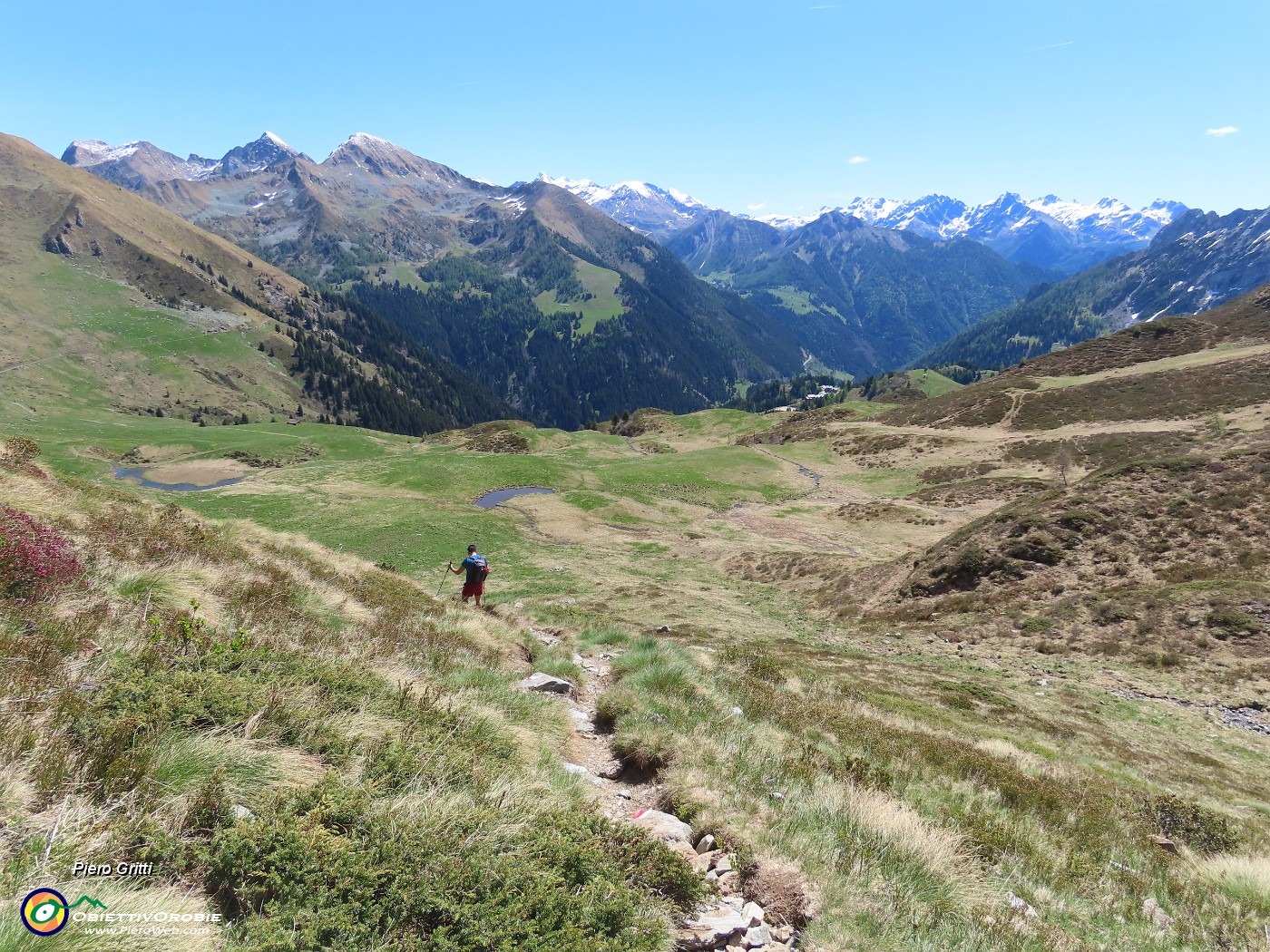 63 In discesa sul 101 con vista sul piccolo laghetto .JPG
